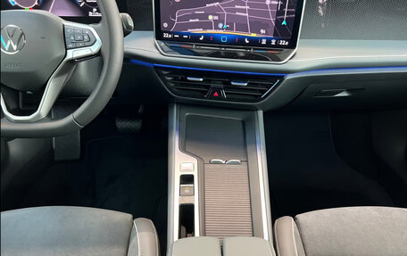 Volkswagen Passat, 2025 год, 4 643 962 рублей, 9 фотография