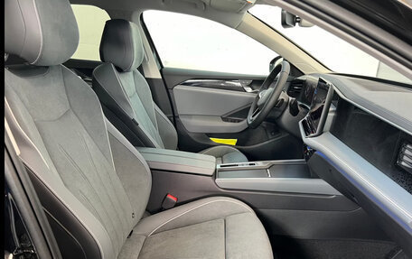 Volkswagen Passat, 2025 год, 4 643 962 рублей, 10 фотография