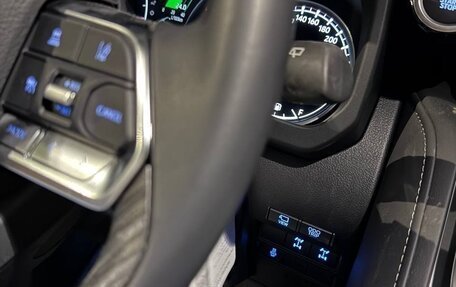 Toyota Land Cruiser, 2024 год, 13 300 000 рублей, 8 фотография