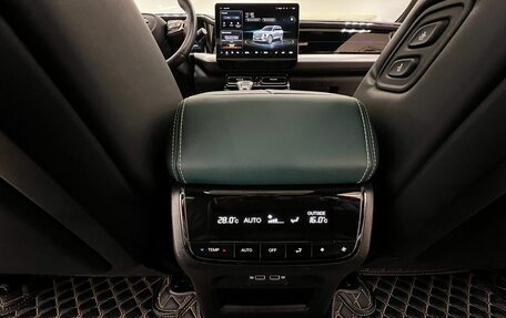 GAC GS8, 2023 год, 3 470 000 рублей, 38 фотография