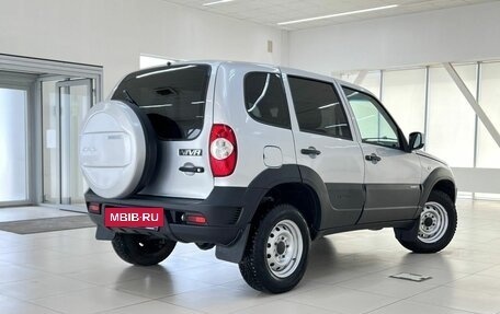 Chevrolet Niva I рестайлинг, 2020 год, 830 000 рублей, 4 фотография