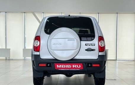 Chevrolet Niva I рестайлинг, 2020 год, 830 000 рублей, 8 фотография