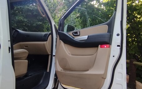 Hyundai Grand Starex Grand Starex I рестайлинг 2, 2011 год, 1 250 000 рублей, 13 фотография