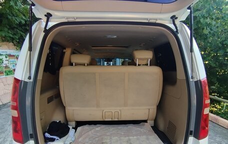 Hyundai Grand Starex Grand Starex I рестайлинг 2, 2011 год, 1 250 000 рублей, 6 фотография