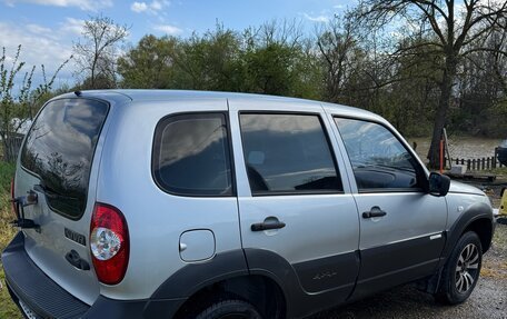 Chevrolet Niva I рестайлинг, 2012 год, 450 000 рублей, 2 фотография