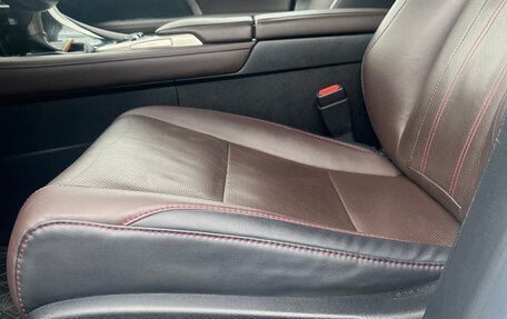 Lexus RX IV рестайлинг, 2018 год, 4 200 000 рублей, 9 фотография