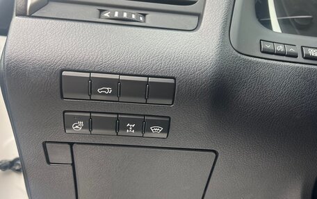 Lexus RX IV рестайлинг, 2018 год, 4 200 000 рублей, 5 фотография