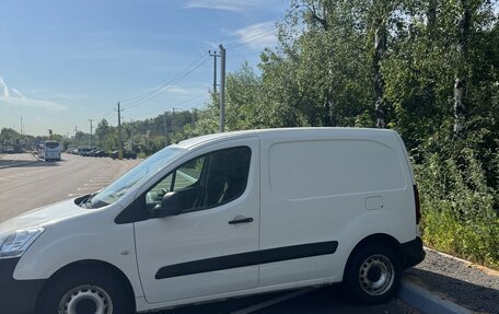 Peugeot Partner II рестайлинг 2, 2017 год, 1 300 000 рублей, 2 фотография