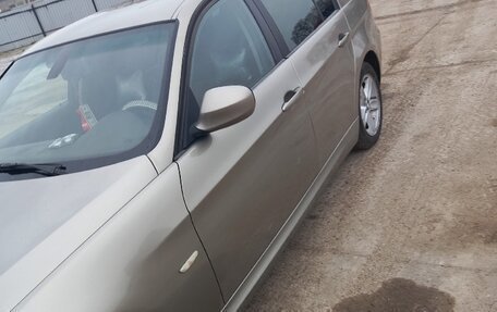 BMW 3 серия, 2010 год, 1 000 000 рублей, 5 фотография