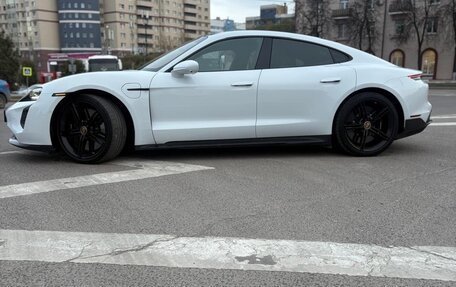 Porsche Taycan I, 2020 год, 12 000 000 рублей, 8 фотография