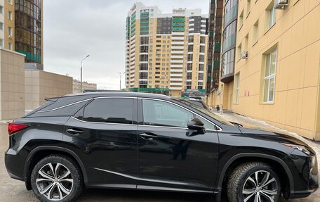 Lexus RX IV рестайлинг, 2017 год, 3 820 000 рублей, 2 фотография