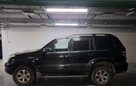 Toyota Land Cruiser Prado 120 рестайлинг, 2004 год, 2 600 000 рублей, 6 фотография