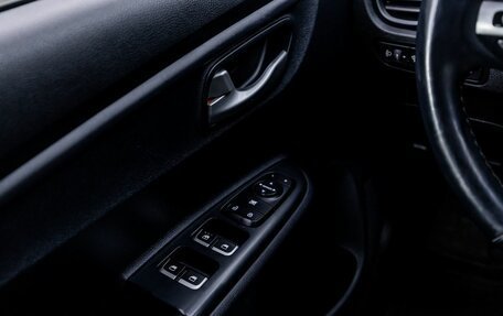 KIA Rio IV, 2017 год, 1 151 000 рублей, 18 фотография