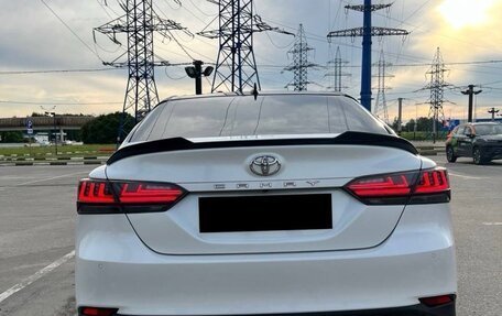 Toyota Camry, 2018 год, 2 690 000 рублей, 3 фотография