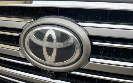 Toyota Land Cruiser 200, 2016 год, 5 100 000 рублей, 8 фотография