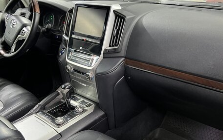 Toyota Land Cruiser 200, 2016 год, 5 100 000 рублей, 15 фотография