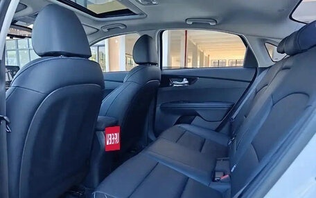 KIA K3, 2023 год, 1 737 172 рублей, 9 фотография