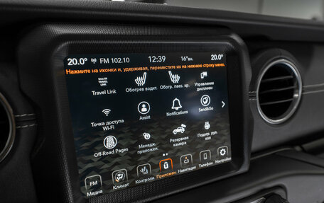 Jeep Wrangler, 2023 год, 5 600 000 рублей, 24 фотография