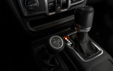 Jeep Wrangler, 2023 год, 5 600 000 рублей, 17 фотография