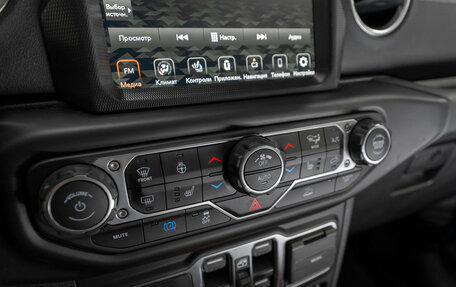 Jeep Wrangler, 2023 год, 5 600 000 рублей, 19 фотография