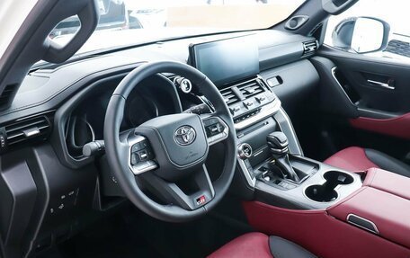 Toyota Land Cruiser, 2025 год, 16 400 000 рублей, 15 фотография