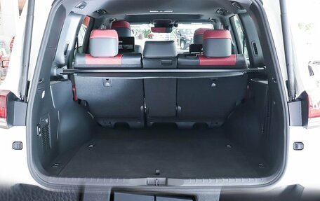 Toyota Land Cruiser, 2025 год, 16 400 000 рублей, 9 фотография