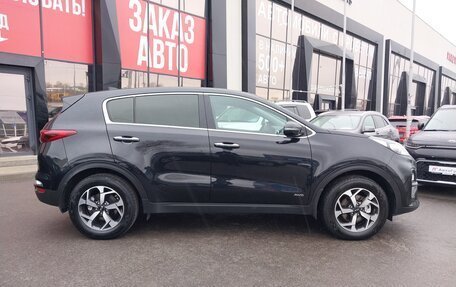 KIA Sportage IV рестайлинг, 2019 год, 2 300 000 рублей, 5 фотография