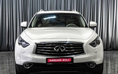 Infiniti QX70, 2014 год, 2 969 000 рублей, 3 фотография