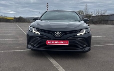Toyota Camry, 2019 год, 2 200 000 рублей, 1 фотография