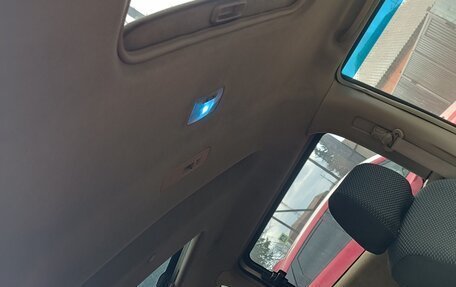 Honda Stepwgn II рестайлинг, 2001 год, 540 000 рублей, 14 фотография