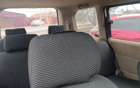 Honda Stepwgn II рестайлинг, 2001 год, 540 000 рублей, 16 фотография