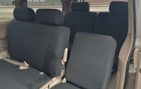 Honda Stepwgn II рестайлинг, 2001 год, 540 000 рублей, 23 фотография