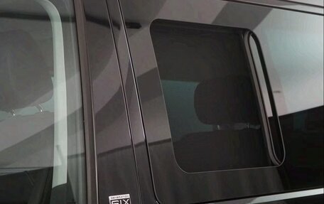 Volkswagen Multivan T6 рестайлинг, 2022 год, 4 600 000 рублей, 23 фотография