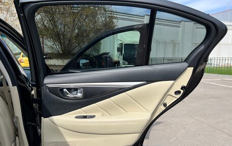 Infiniti Q50 I рестайлинг, 2016 год, 1 850 000 рублей, 14 фотография