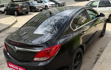 Opel Insignia II рестайлинг, 2010 год, 700 000 рублей, 2 фотография