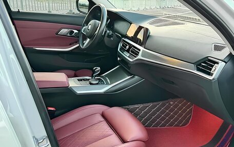 BMW 3 серия, 2022 год, 3 000 000 рублей, 10 фотография