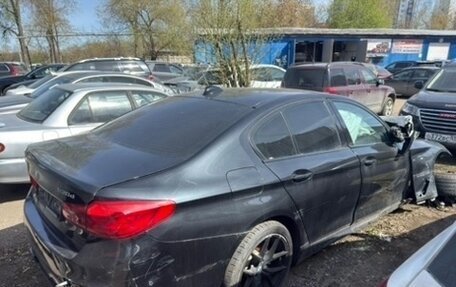 BMW 5 серия, 2018 год, 1 800 000 рублей, 3 фотография