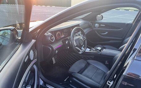 Mercedes-Benz E-Класс, 2016 год, 2 675 000 рублей, 10 фотография