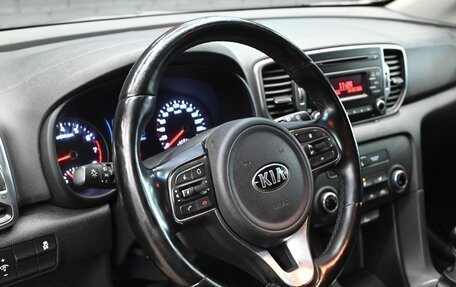 KIA Sportage IV рестайлинг, 2017 год, 1 990 000 рублей, 12 фотография