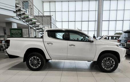 Mitsubishi L200 IV рестайлинг, 2019 год, 2 672 000 рублей, 4 фотография