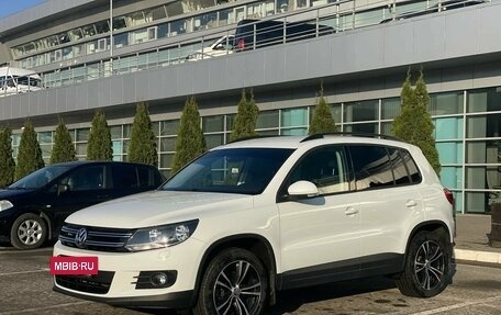Volkswagen Tiguan I, 2015 год, 1 525 000 рублей, 3 фотография