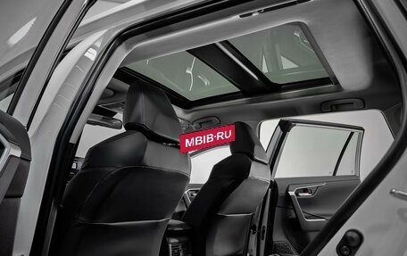 Toyota RAV4, 2025 год, 4 199 000 рублей, 19 фотография