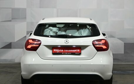 Mercedes-Benz A-Класс, 2017 год, 1 770 000 рублей, 5 фотография