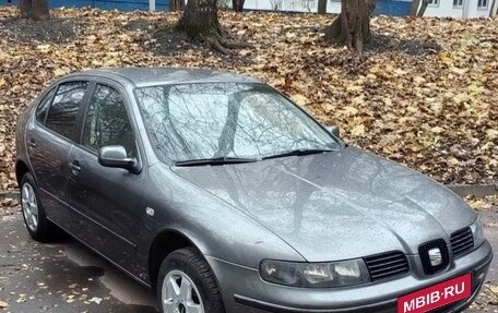 SEAT Leon II, 2001 год, 490 000 рублей, 1 фотография