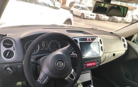 Volkswagen Tiguan I, 2010 год, 850 000 рублей, 1 фотография