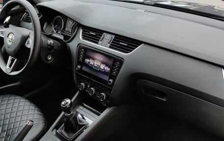 Skoda Octavia, 2018 год, 1 750 000 рублей, 10 фотография