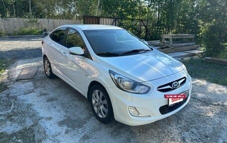 Hyundai Solaris II рестайлинг, 2012 год, 780 000 рублей, 3 фотография