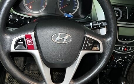 Hyundai Solaris II рестайлинг, 2013 год, 850 000 рублей, 13 фотография