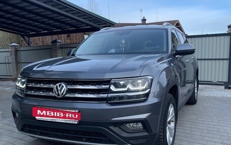 Volkswagen Teramont I, 2018 год, 2 980 000 рублей, 2 фотография