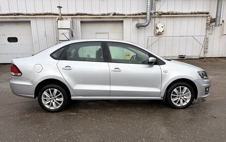 Volkswagen Polo VI (EU Market), 2016 год, 1 050 000 рублей, 4 фотография